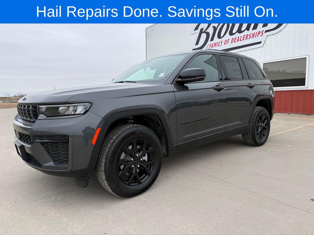 New 2026 Jeep Grand Cherokee Altitude