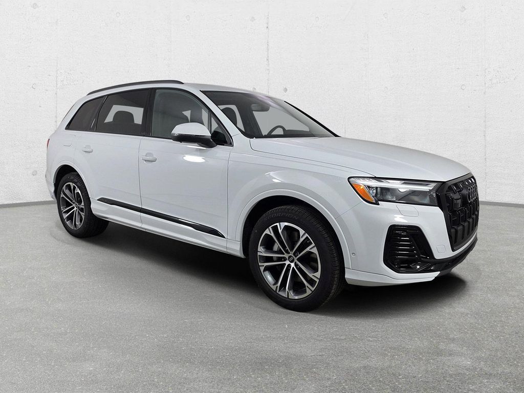 New 2026 Audi Q7 45 Premium
