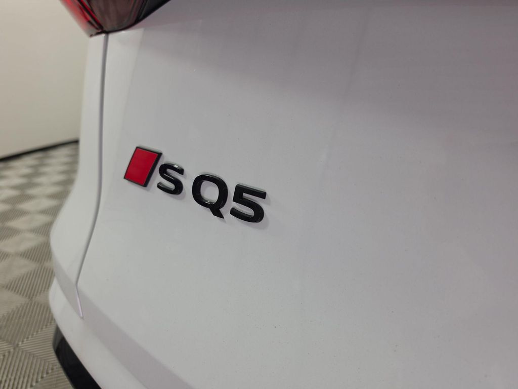 صورة 9 لـ 2026 AUDI SQ5 3.0T PREMIUM PLUS