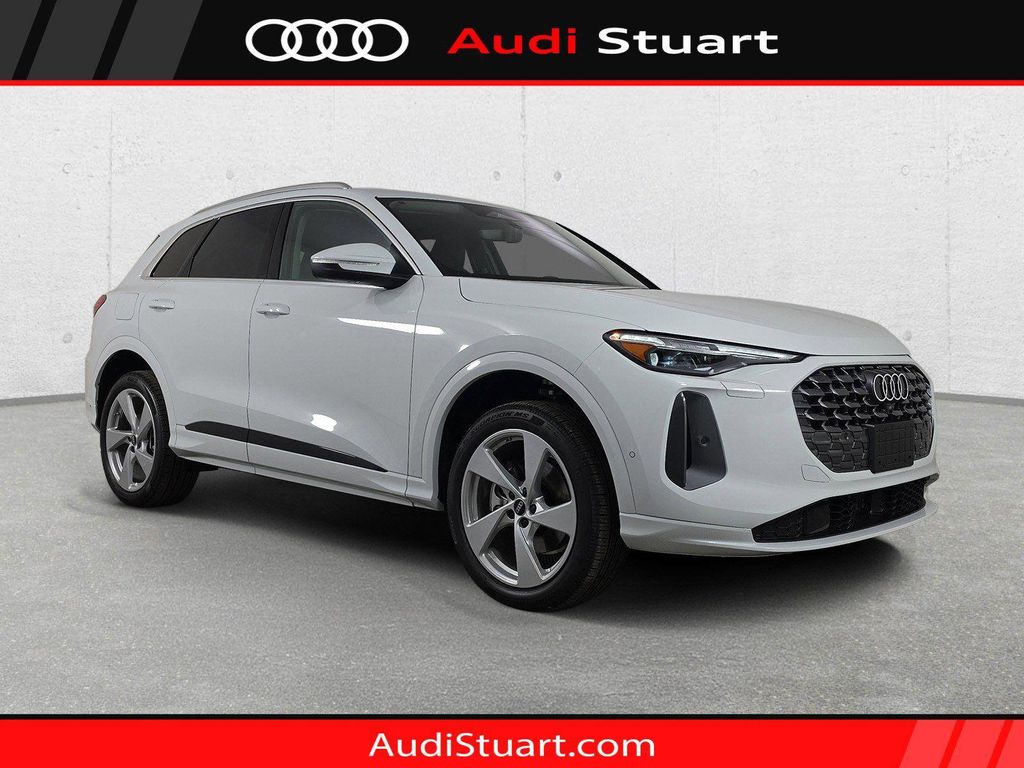 New 2026 Audi Q5 Premium Plus TFSI quattro S tronic