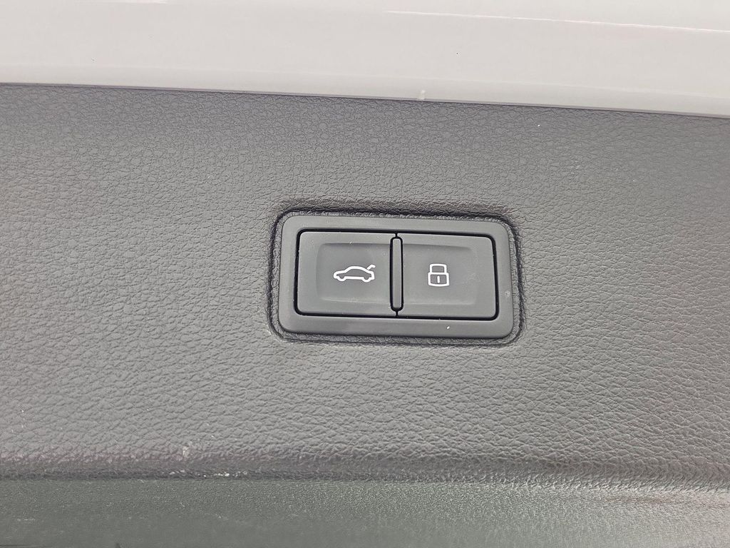 2023 AUDI Q7 45 PREMIUM PLUS — миниатюра 13