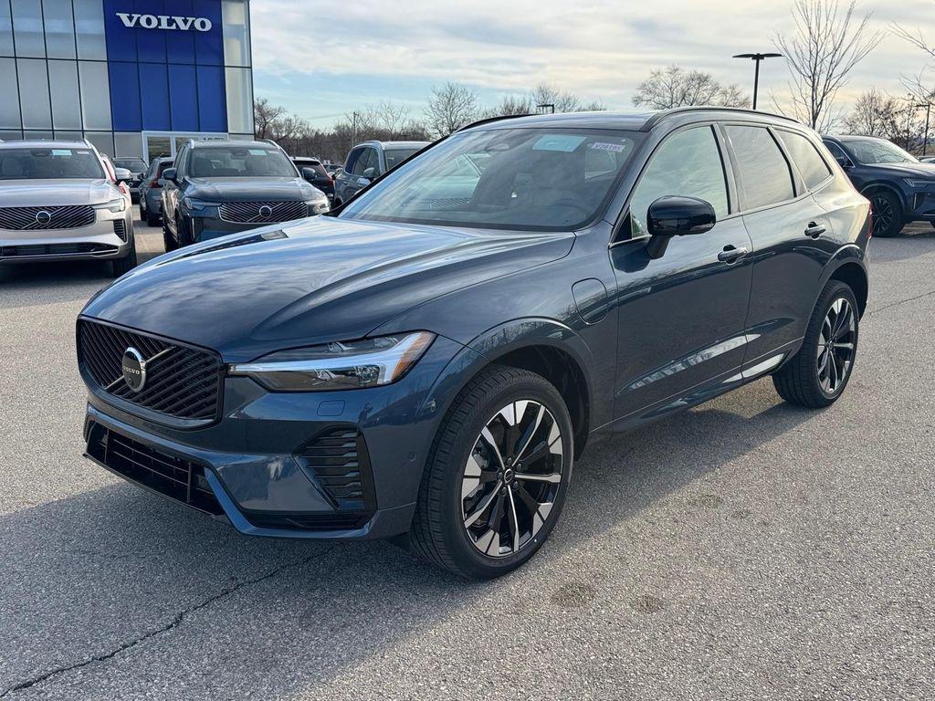 New 2026 Volvo XC60 Plug-In Hybrid Plus, T8 AWD Electric/Gasoline, Dark