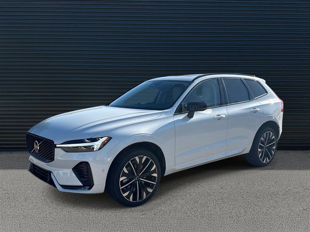 New 2026 Volvo XC60 B5 Ultra