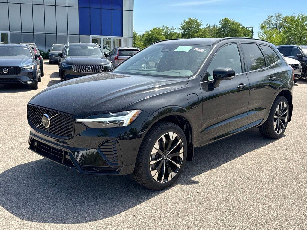 New 2026 Volvo XC60 Plug-In Hybrid Plus, T8 AWD Electric/Gasoline, Dark