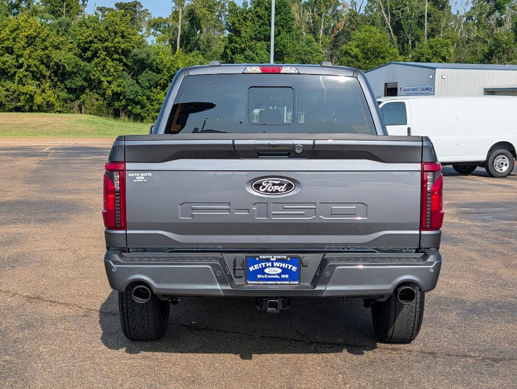 2026 FORD F-150 XLT 照片 2