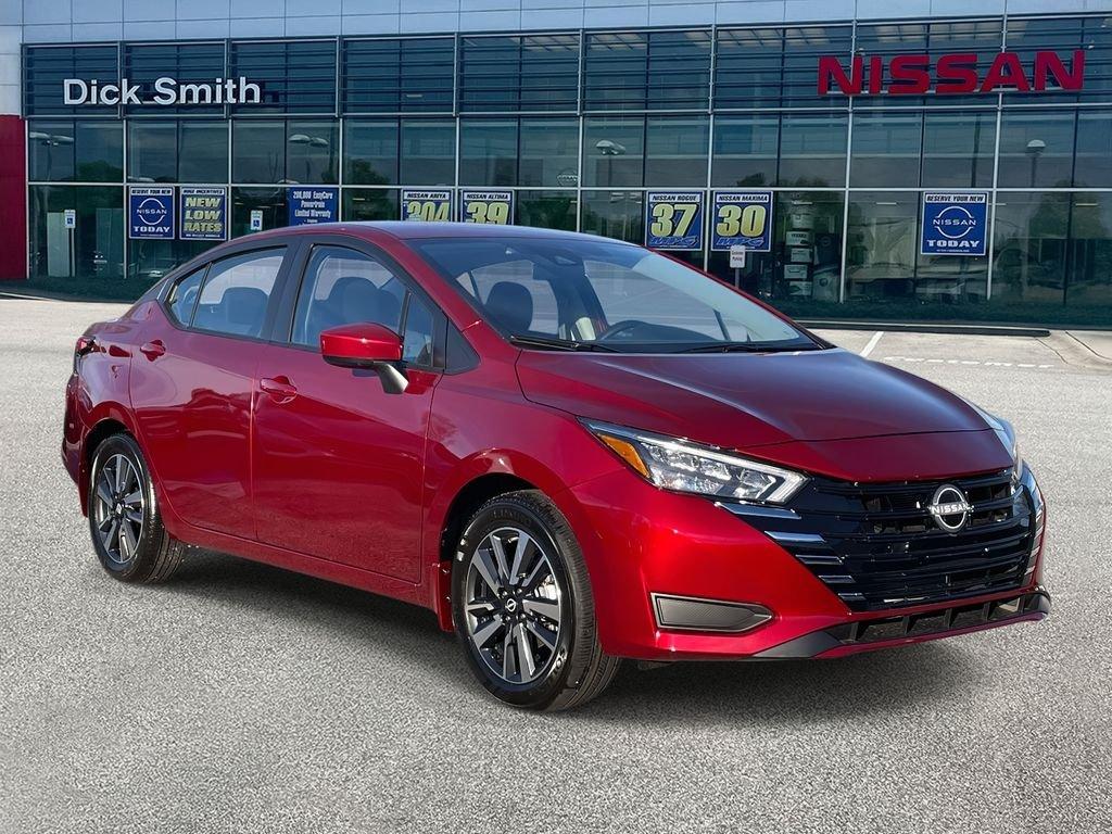 New 2025 Nissan Versa 1.6 SV