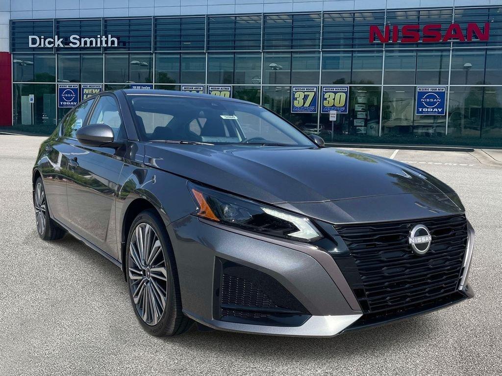 New 2026 Nissan Altima 2.5 SV