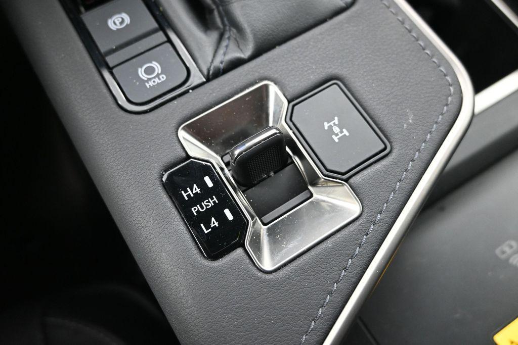 صورة مصغرة 24 لـ 2024 Lexus GX 550 PREMIUM+