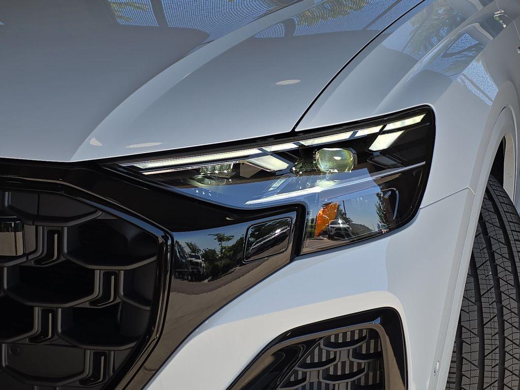 صورة مصغرة 30 لـ 2026 AUDI Q8 55 PREMIUM