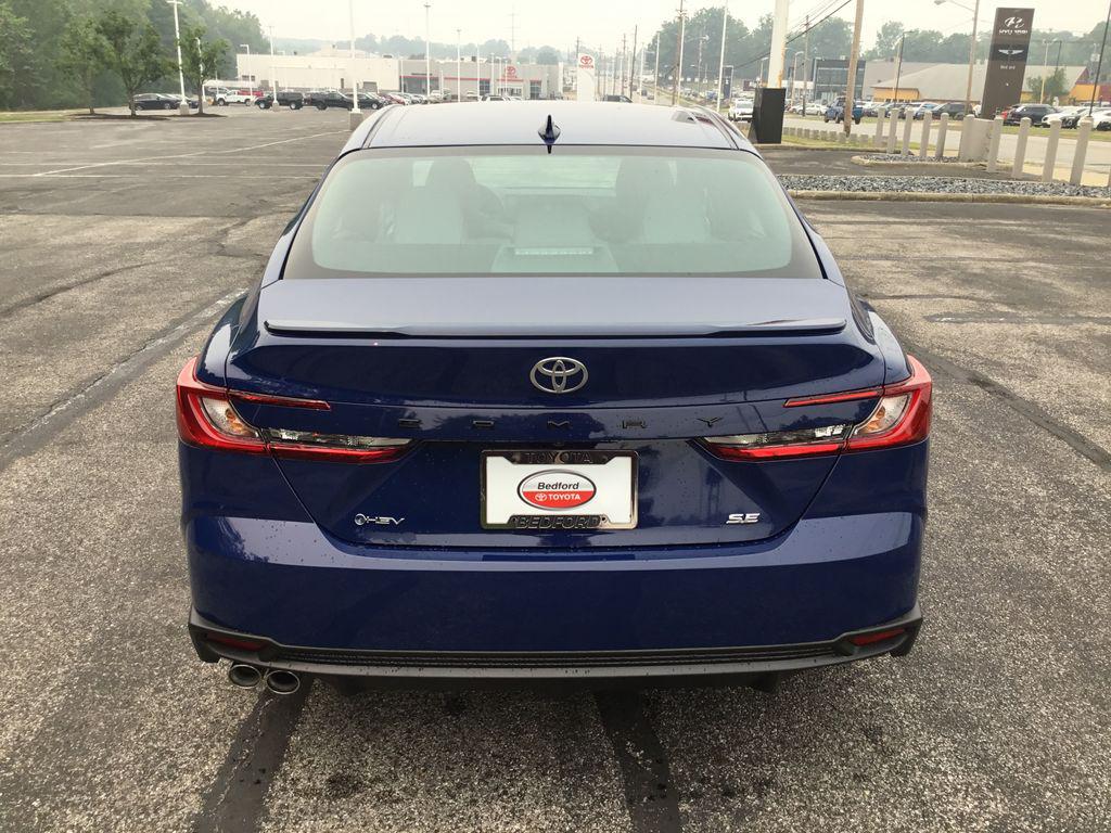 صورة 4 لـ 2026 Toyota CAMRY SE