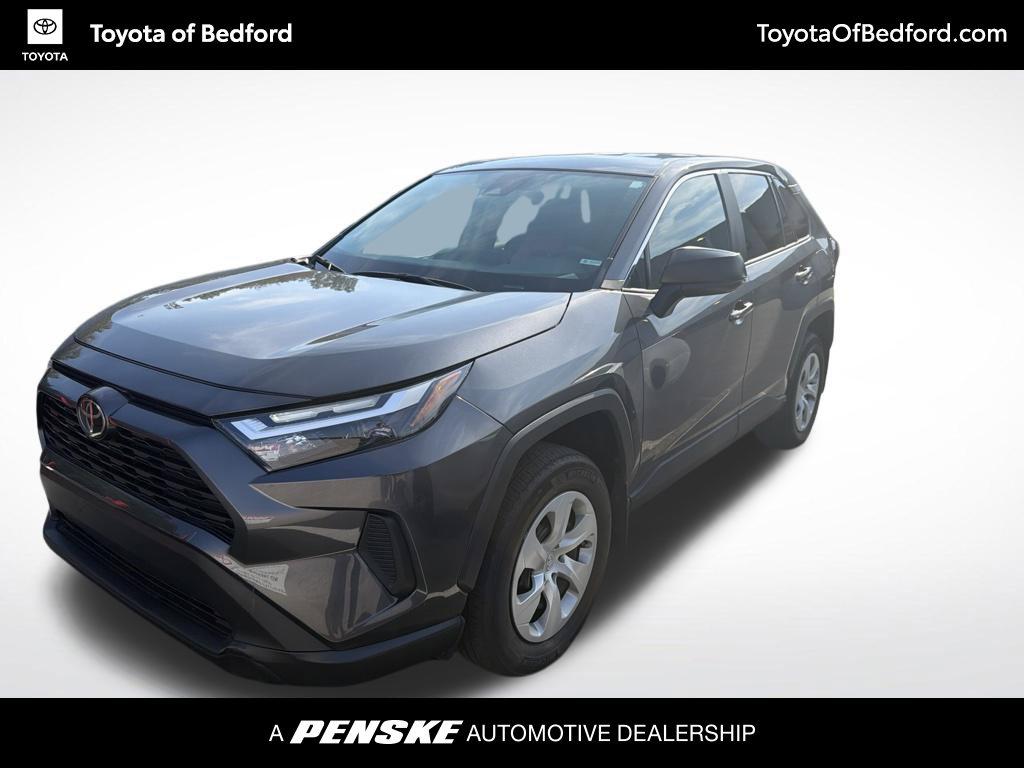 صورة 1 لـ 2023 Toyota RAV4 LE