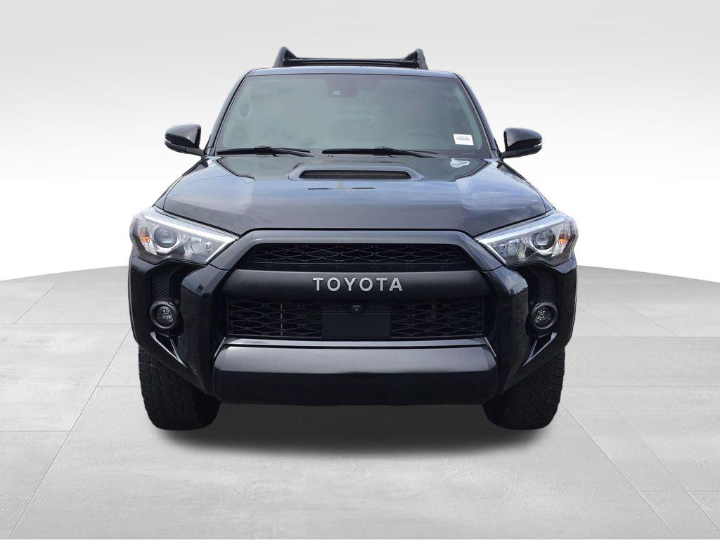 TOYOTA 4RUNNER - 8