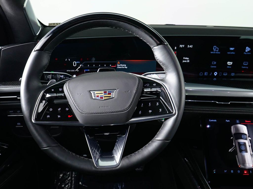 2025 Cadillac ESCALADE V-SERIES 缩略图 22