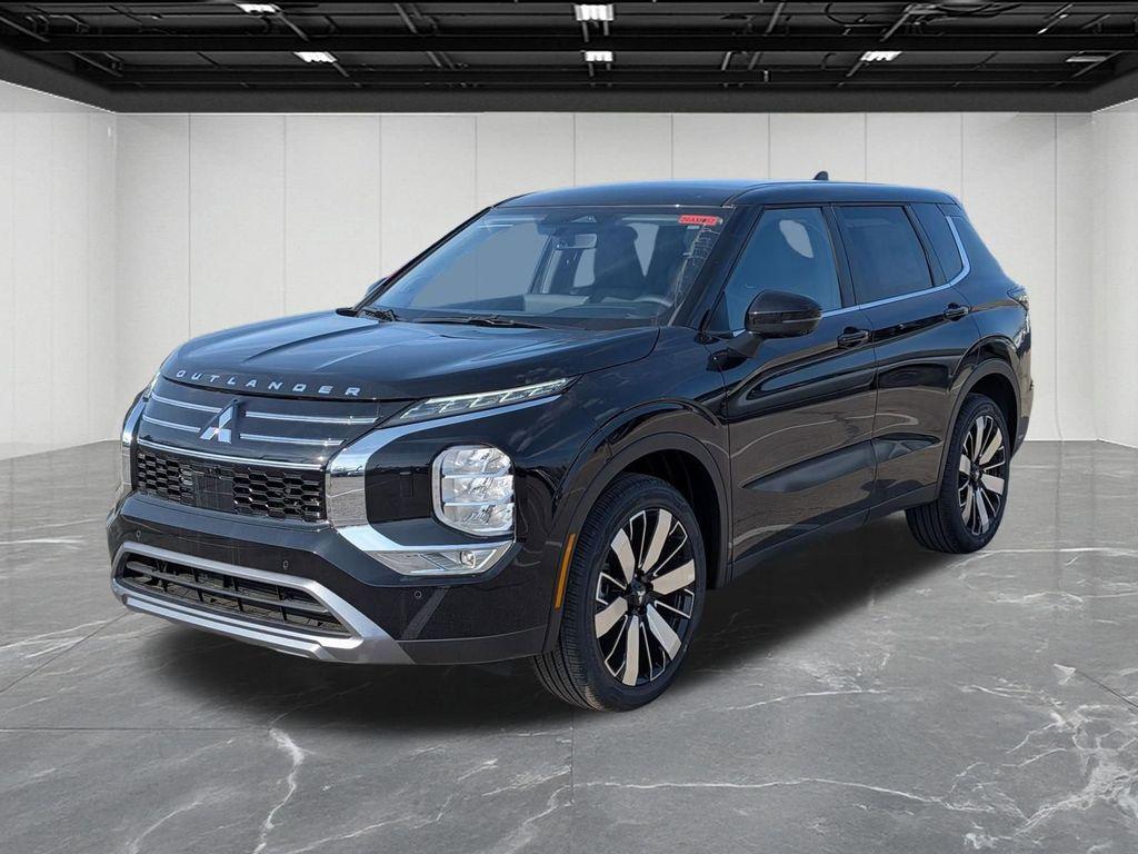 New 2026 Mitsubishi Outlander LE
