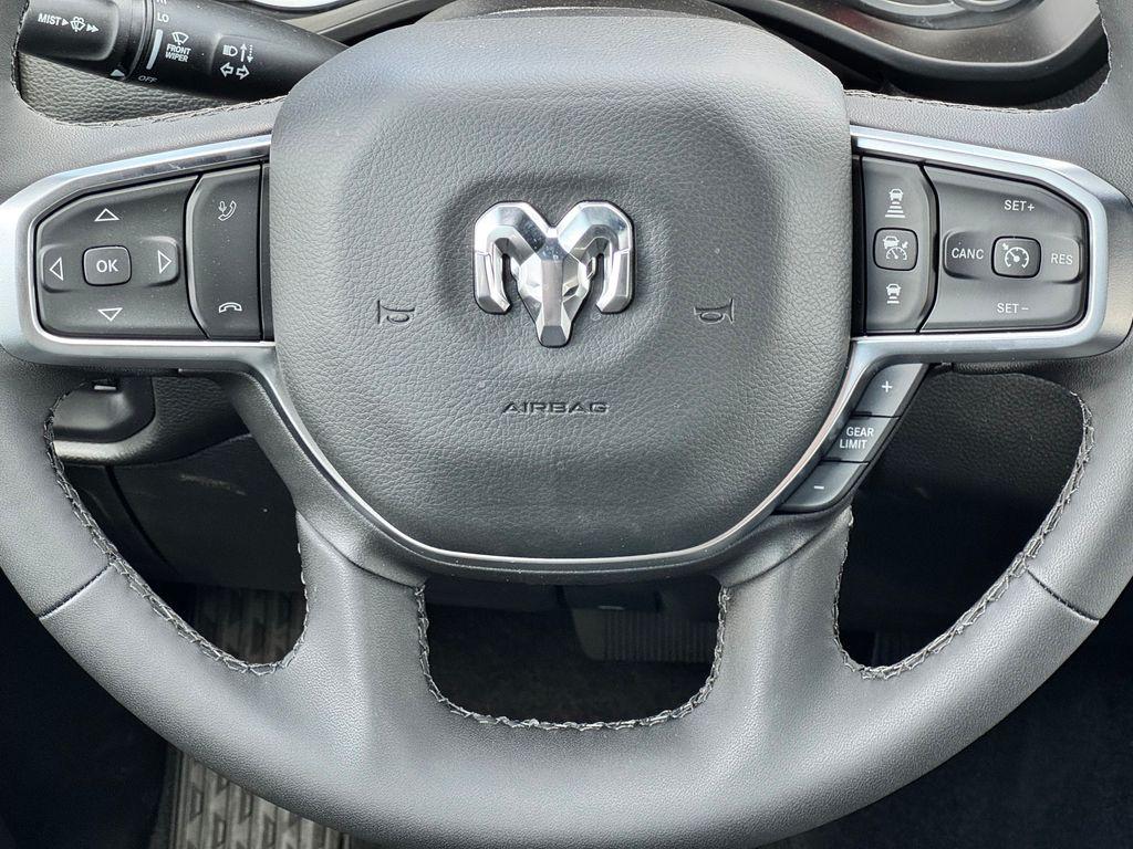 صورة مصغرة 17 لـ 2026 RAM 1500 BIG HORN/LONE STAR