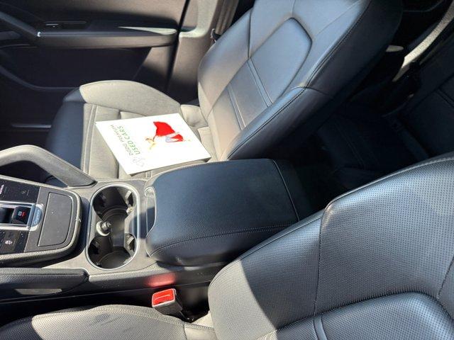 صورة مصغرة 14 لـ 2021 Porsche CAYENNE BASE