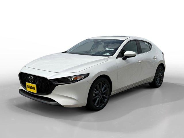 New 2026 Mazda Mazda3 FWD w/Preferred Package