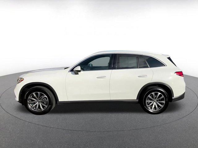 MERCEDES-BENZ GLC - 7