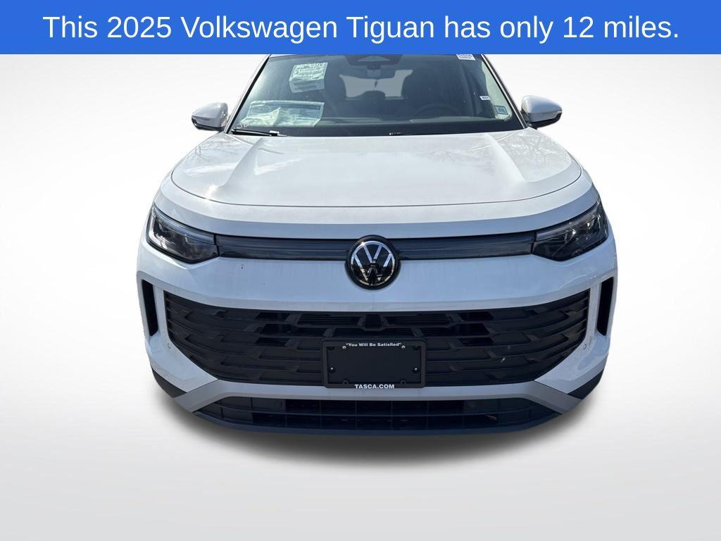 New 2025 Volkswagen Tiguan 2.0T S