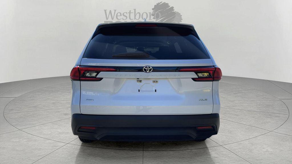 TOYOTA GRAND HIGHLANDER - 6