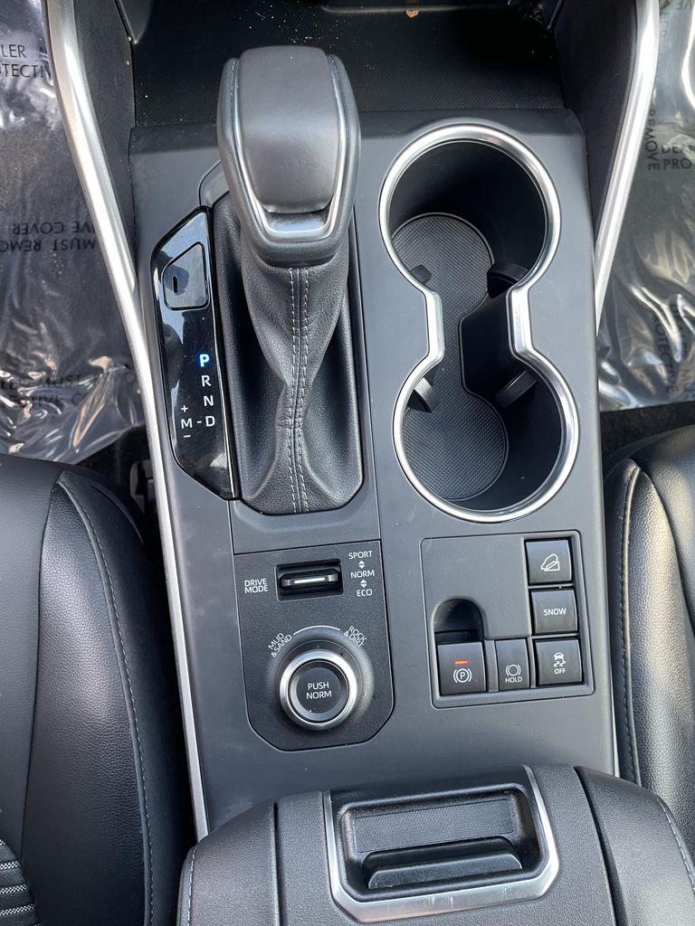 صورة مصغرة 23 لـ 2025 Toyota HIGHLANDER XSE