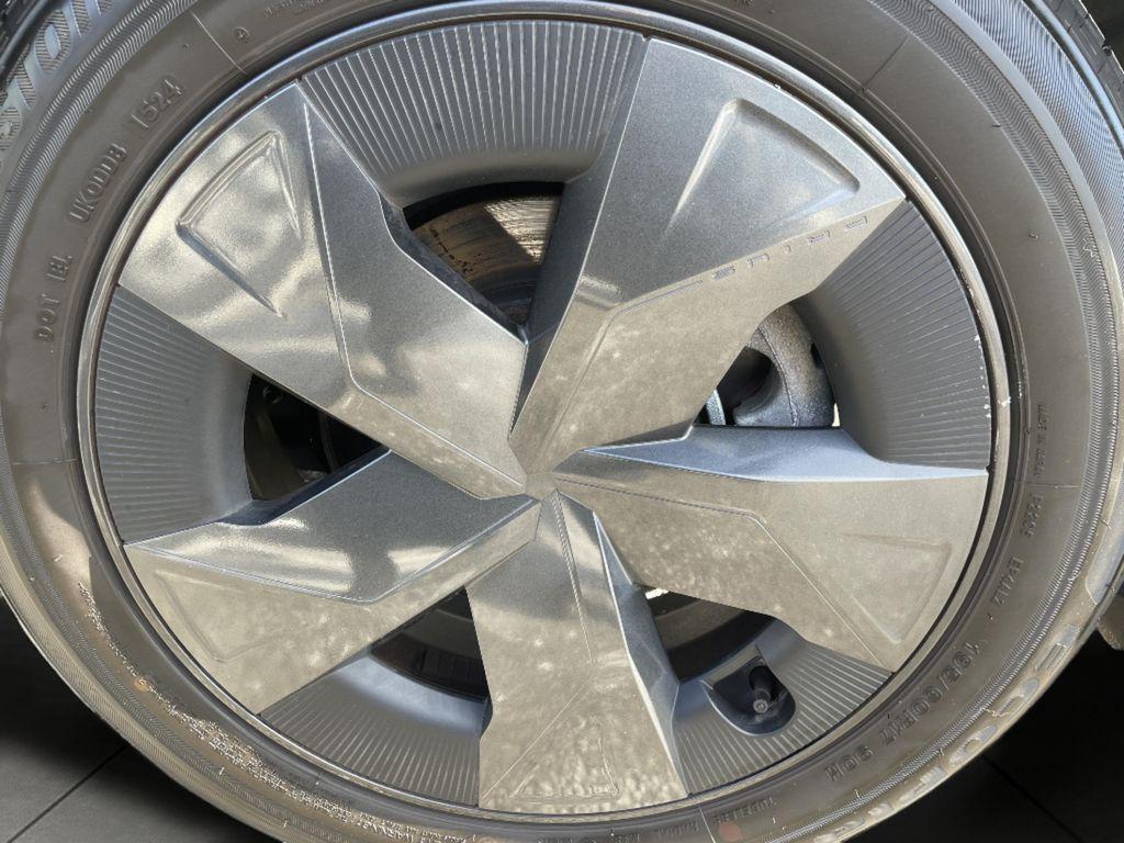 2024 Toyota PRIUS PRIME SE thumbnail 26