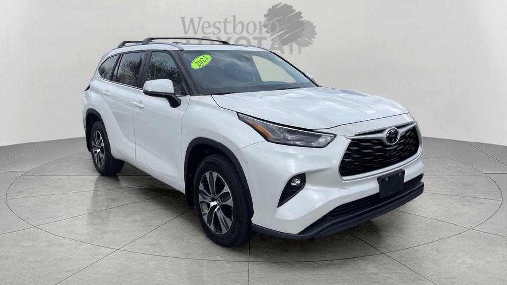 TOYOTA HIGHLANDER - 1