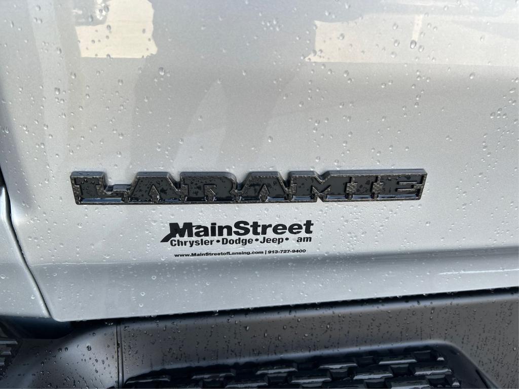 صورة مصغرة 25 لـ 2026 RAM 1500 LARAMIE