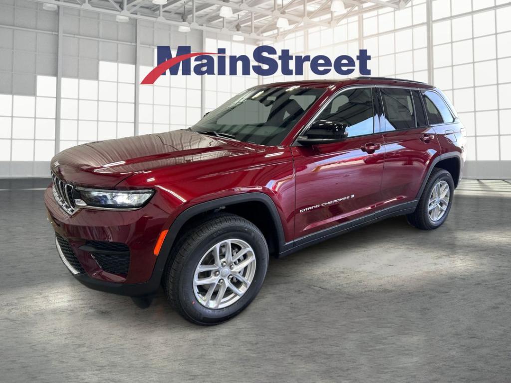 New 2026 Jeep Grand Cherokee Laredo
