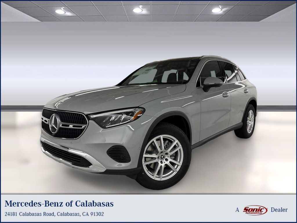 New 2026 Mercedes-Benz GLC 300 Base