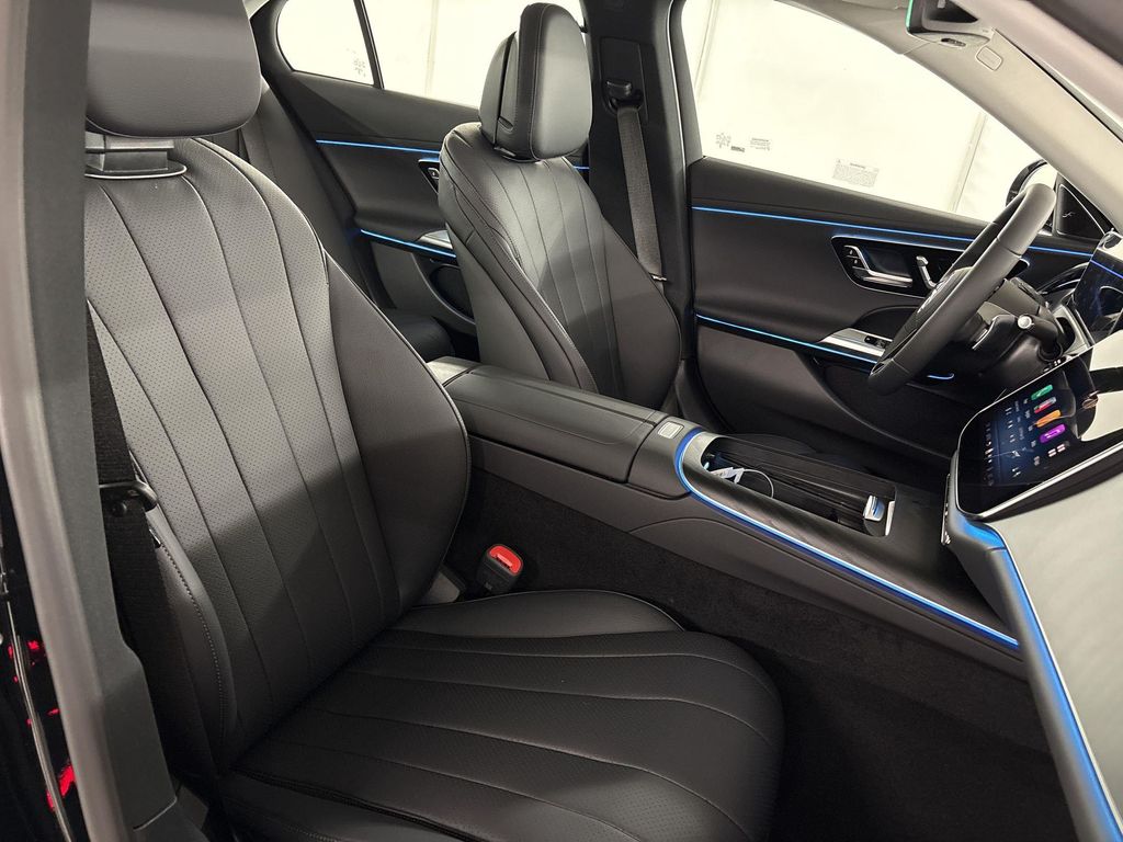 صورة مصغرة 30 لـ 2026 Mercedes-BENZ E-CLASS