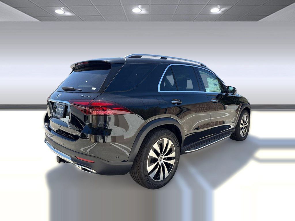 2026 Mercedes-BENZ GLE 照片 9