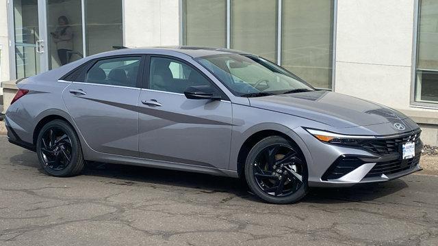 New 2026 Hyundai ELANTRA SEL SPORT PREMIUM