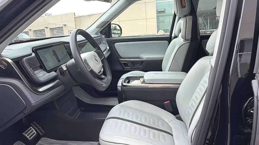 2024 Rivian R1S ADVENTURE QUAD MOTOR LARGE PACK 照片 9