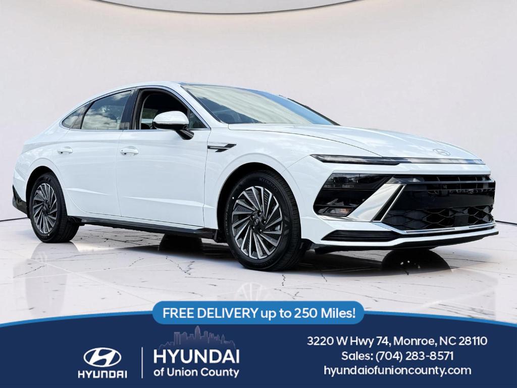 New 2026 Hyundai SONATA Hybrid SEL