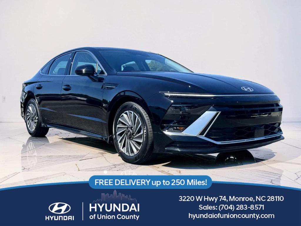 New 2026 Hyundai SONATA Hybrid SEL