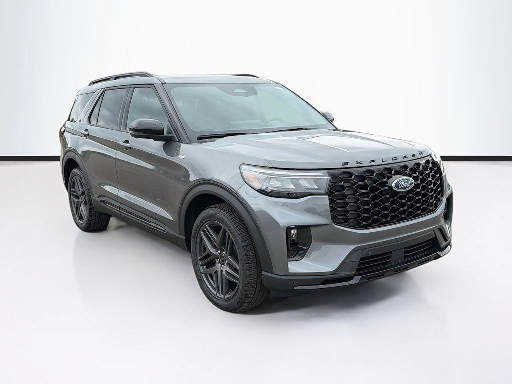 2026 FORD EXPLORER ST-LINE photo 3