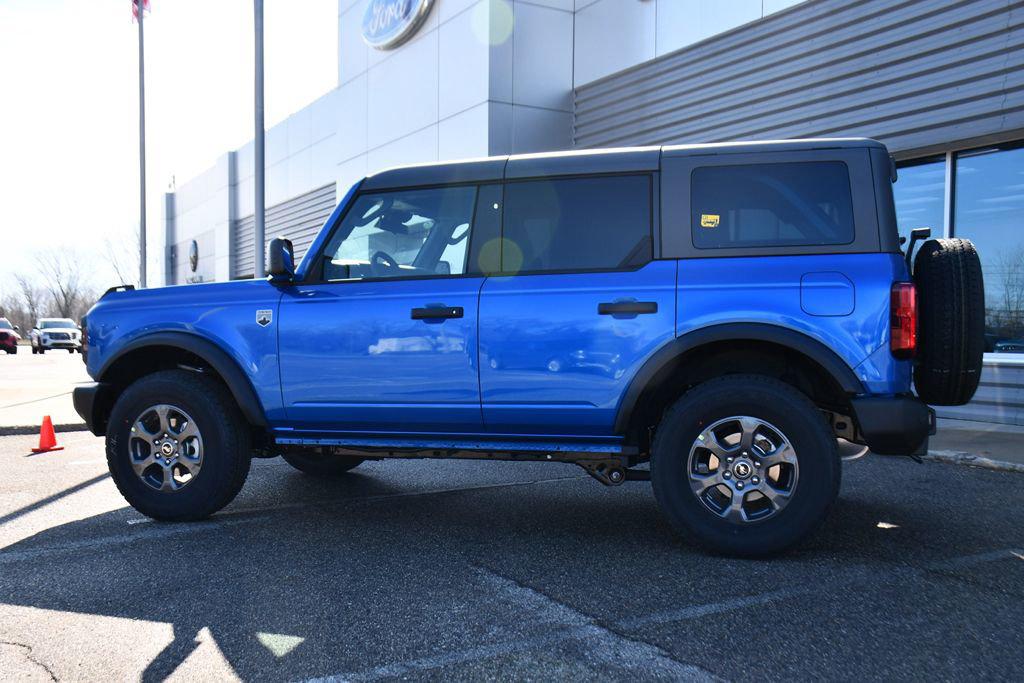 FORD BRONCO - 3