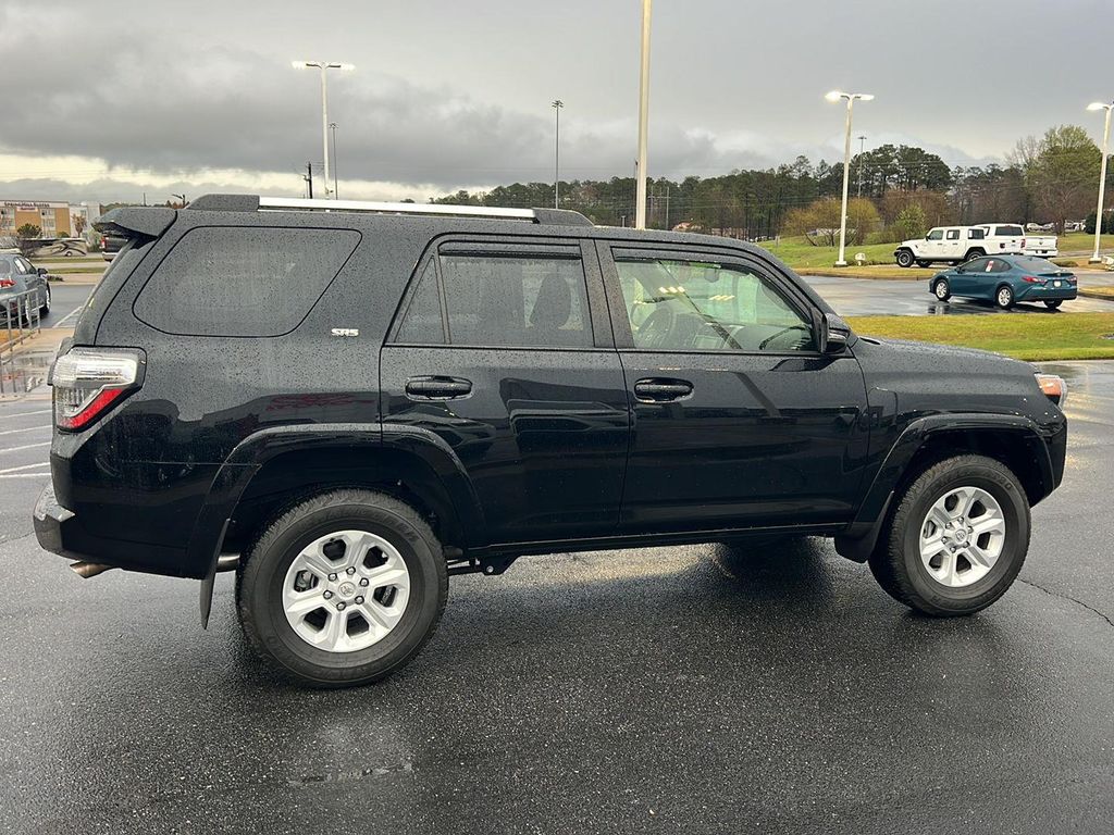 TOYOTA 4RUNNER - 7