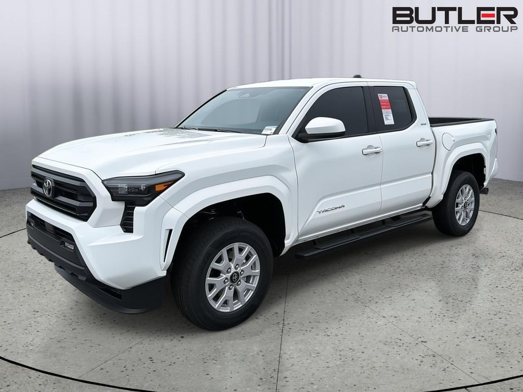 New 2026 Toyota Tacoma SR5