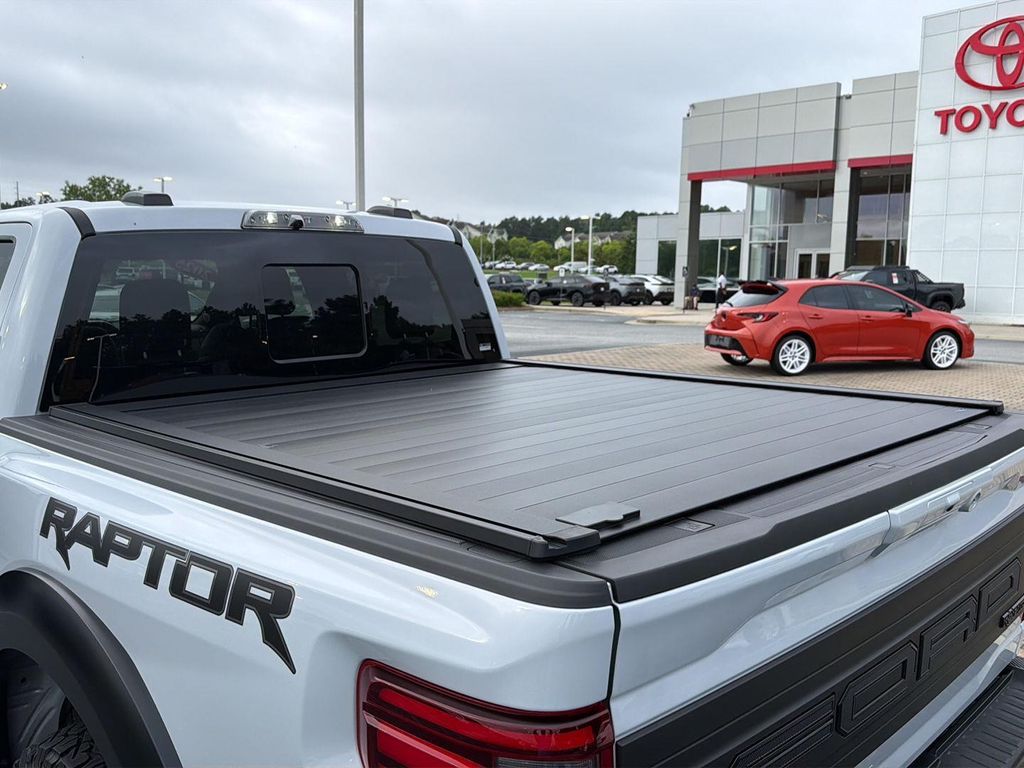 صورة مصغرة 40 لـ 2025 FORD F-150 RAPTOR