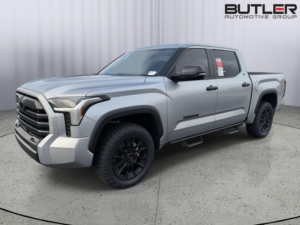 New 2026 Toyota Tundra SR5