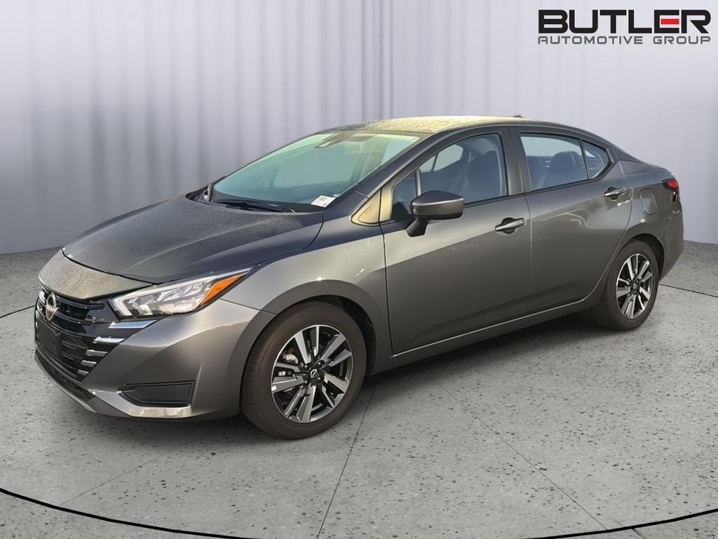 2025 Nissan Versa SV
