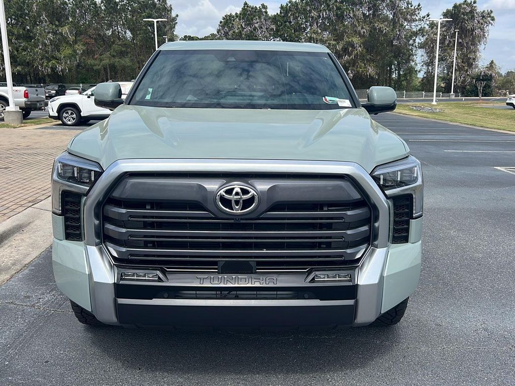 TOYOTA TUNDRA - 9