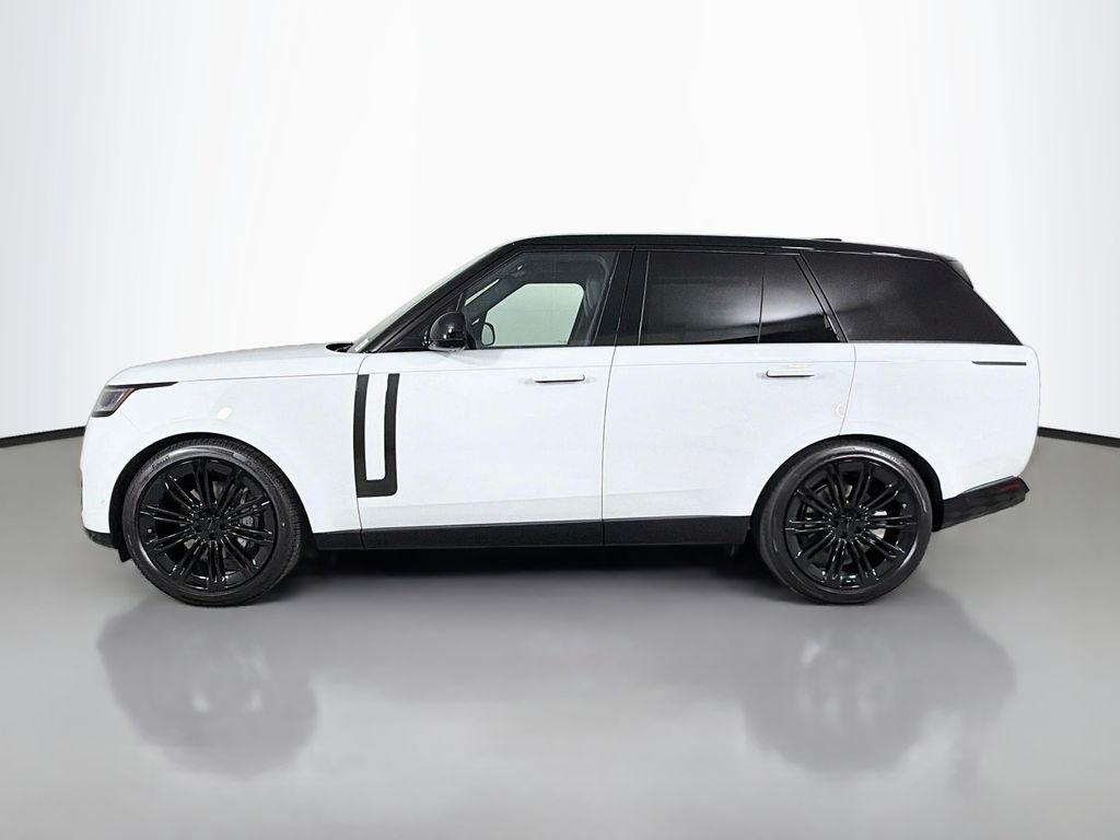 2026 LAND Rover RANGE ROVER P400 SE — фото 8