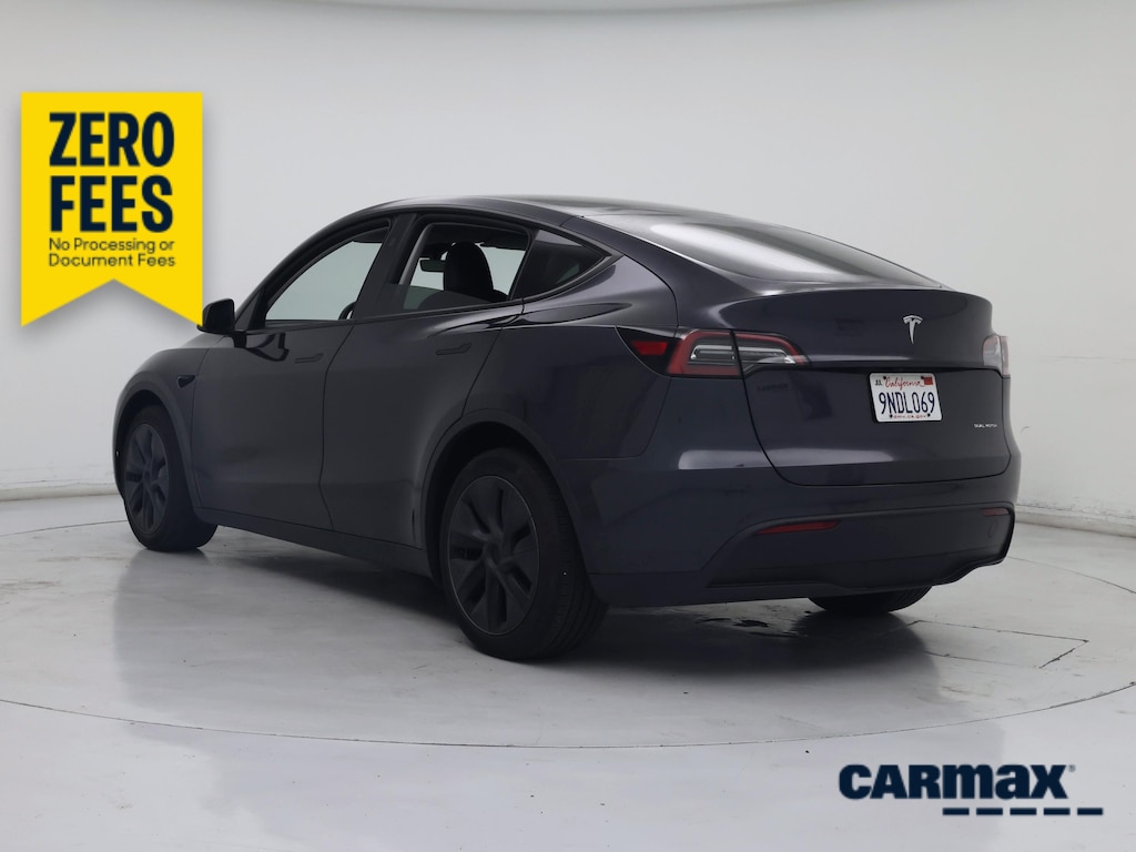 TESLA MODEL Y LONG RANGE - 2