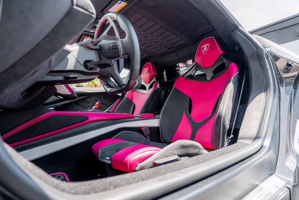 2025 Lamborghini REVUELTO BASE 缩略图 52