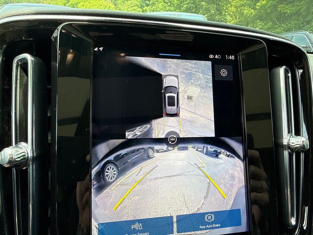 2025 Volvo XC40 B5 PLUS DARK THEME 缩略图 32