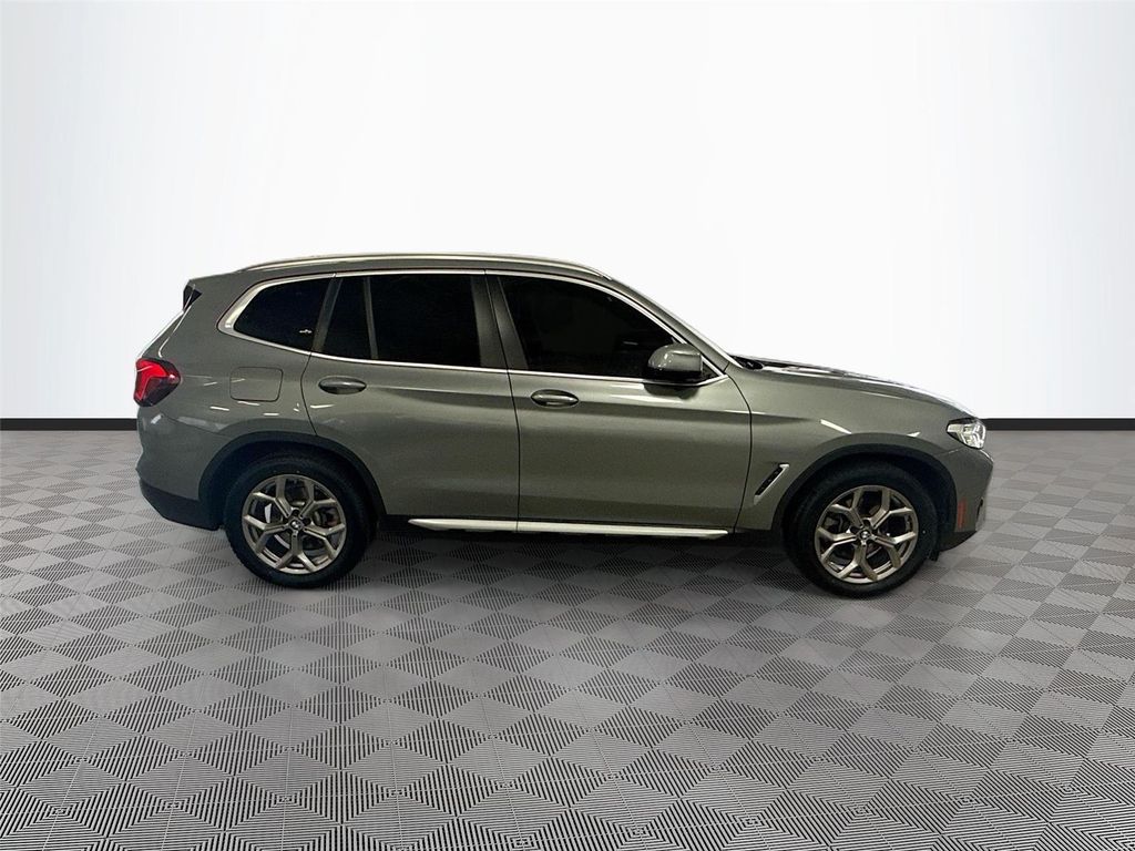 صورة 8 لـ 2024 BMW X3 SDRIVE30I