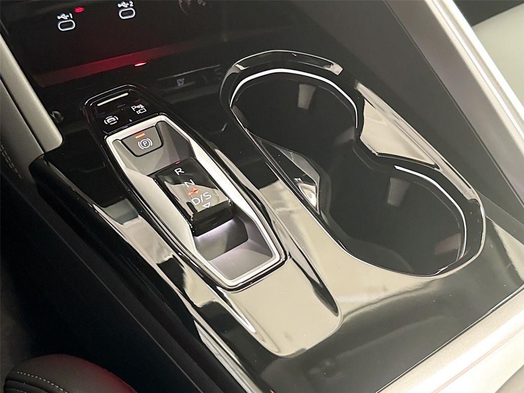 2026 AUDI Q5 PREMIUM PLUS TFSI QUATTRO S TRONIC thumbnail 17